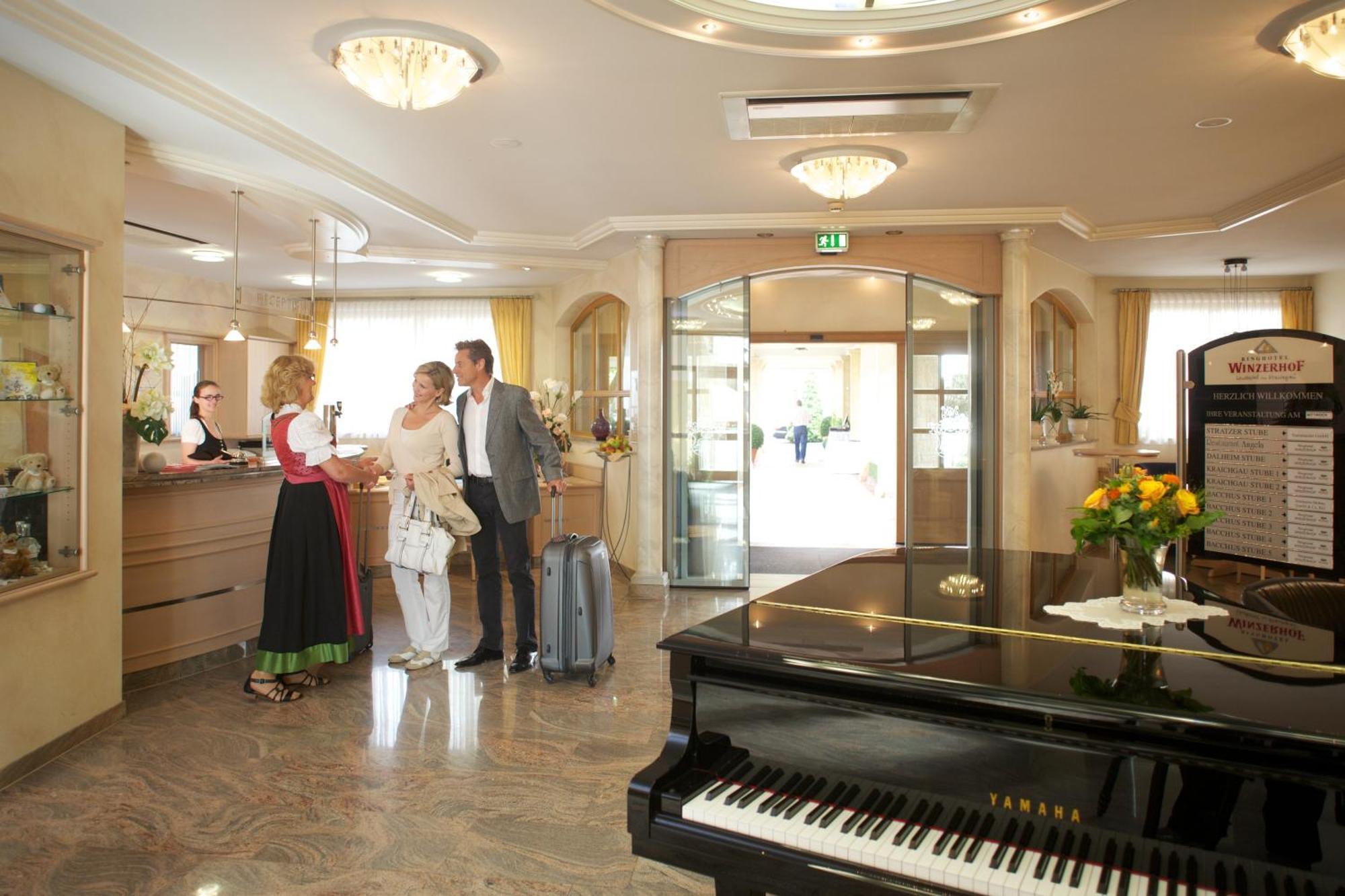 Ringhotel Winzerhof Rauenberg  Buitenkant foto